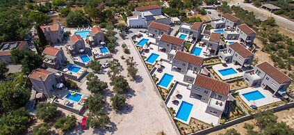 Avdou Retreat Collection