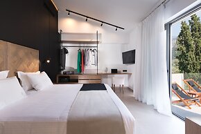 Avdou Retreat Collection