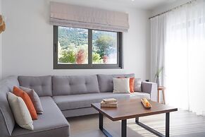 Avdou Retreat Collection