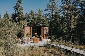 Mavens Kustnära Stugor