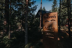 Mavens Kustnära Stugor