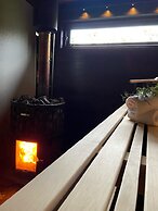 Mavens Kustnära Stugor