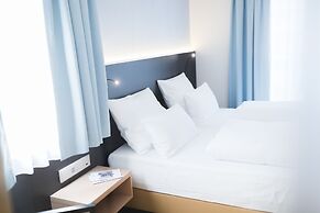 Hotel U7