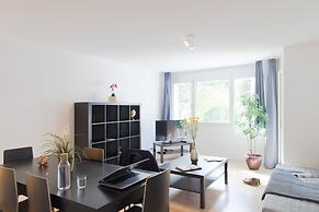 ZH Kreuzplatz I - Hitrental Apartment