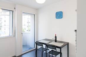 ZH Kreuzplatz I - Hitrental Apartment