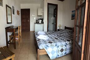 Villa Perris Studios