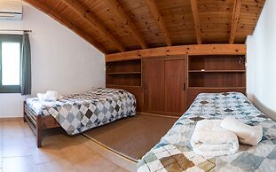 Villa Perris Studios