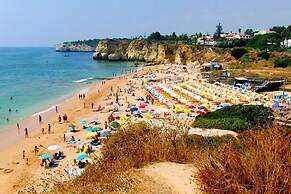 1 6 Torre Sol by Casa & Papeis