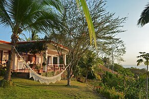 Splendid Serviced Guest House Ocean View Montezuma