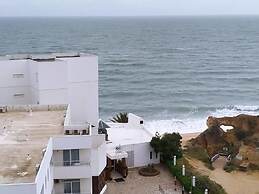 7C Invicta by Casas & Papéis