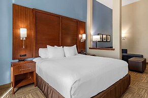 Comfort Suites