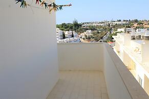 8-5 Torre Sol by Casas & Papéis