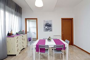 Lucky Domus Maggiore Apartment