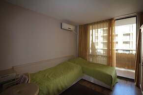 Studio in Avalon Complex