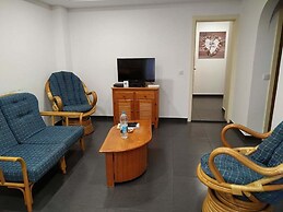 T3 Sra da Rocha by Casas & Papéis