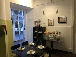 Lisbon Garden Flower