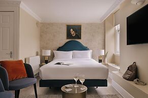 Royal Garden Apartments New Town