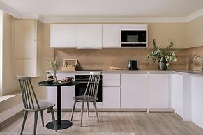 Sonder by Marriott Bonvoy Royal Garden Apartments New town