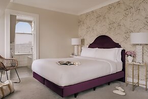 Royal Garden Apartments New Town