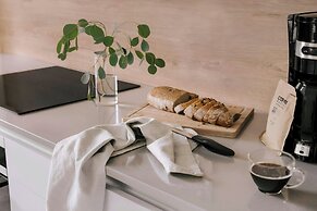 Sonder by Marriott Bonvoy Royal Garden Apartments New town