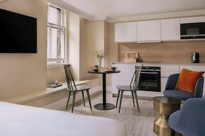 Sonder by Marriott Bonvoy Royal Garden Apartments New town