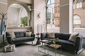 Sonder by Marriott Bonvoy Royal Garden Apartments New town