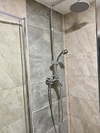 De Regency Style Hotel