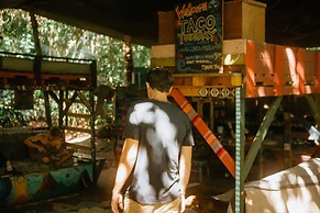 Cinderland EcoVillage - Hostel