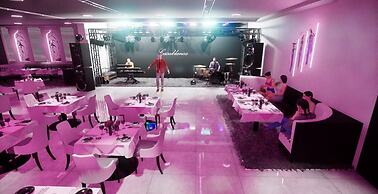 Parkside Plaza Hotel - Muscat