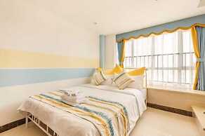 Coastline International Apartment