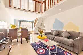 Coastline International Apartment