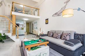 Coastline International Apartment