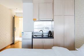 Coastline International Apartment