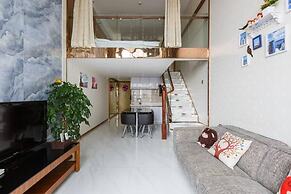 Coastline International Apartment