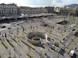 Delia Rooms & Gallery