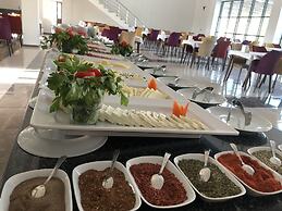 Green Garden House Hotel