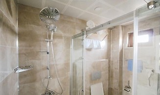 Green Garden House Hotel