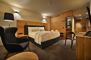 Grand Hotel Hradec