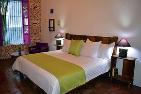 Pueblito Tlaquepaque Hotel Boutique