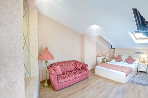 Vintage Hotel