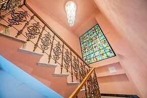 Vintage Hotel