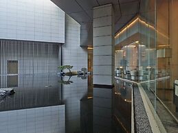 HUALUXE Nanjing Yangtze River