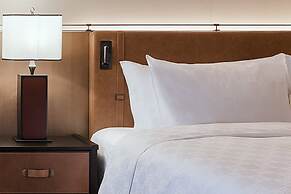 HUALUXE Nanjing Yangtze River