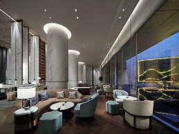 HUALUXE Nanjing Yangtze River