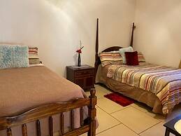 Blue Diamond Apartments