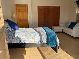 Blue Diamond Apartments