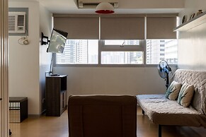 Prime BGC Location Apartments by PH Staycation