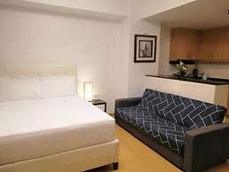 Prime BGC Location Apartments by PH Staycation