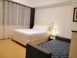 Prime BGC Location Apartments by PH Staycation