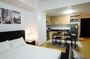 Prime BGC Location Apartments by PH Staycation
